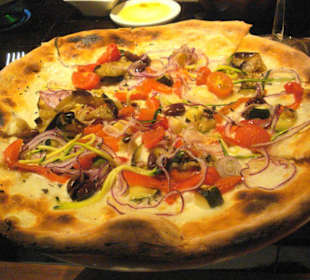 Leckere Pizza gab es im Restaurant Ronda Locatelli