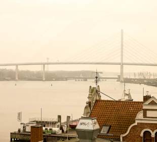 Ausblick auf den Rügendamm