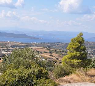 Oberhalb von New Stira