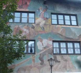 Unterwegs im Ortsteil Garmisch