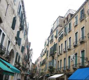 Gasse in Venedig