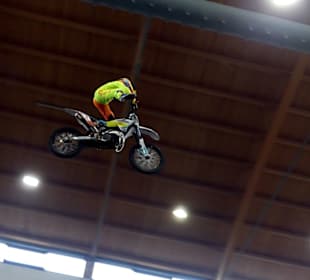 Action FMX-Jump