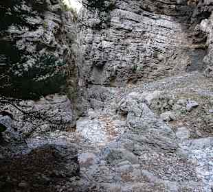Wanderung durch die Imbros Schlucht