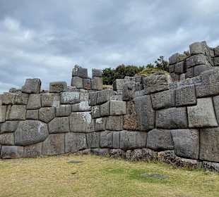 Sacsayhuamán