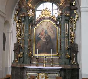 Die Alexanderkirche von Rastatt auf dem Marktplatz