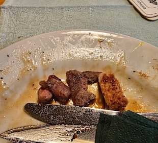 Nach dem Essen übrig