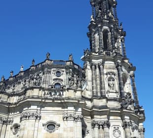 Kathedrale St. Trinitatis - Katholische Hofkirche
