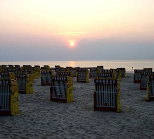 Sonnenuntergang über dem Wattenmeer