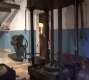 Erdgeschoss - Turbine Stromerzeugung