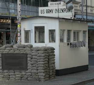 Checkpoint Charlie in der Friedrichstraße