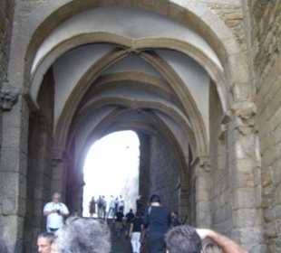 Arco al lado de la catedral