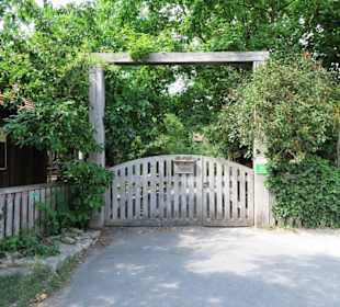 Eingang zum Biergarten Obere Mühle