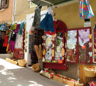 Rundgang durch Moustiers-Sainte-Marie