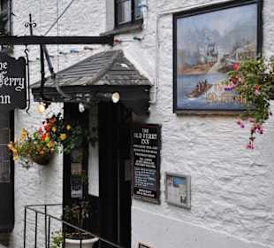 Old Ferry Inn