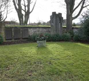 Gefallenen-Denkmal Böttingen