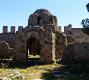 Kirche innerhalb der Burg