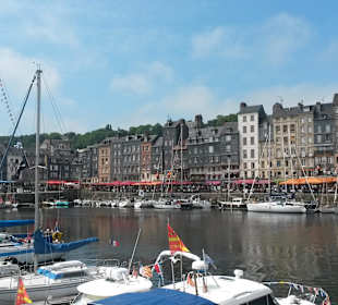 Hafen von Honfleur/fünf Minuten zu Fuß entfernt 