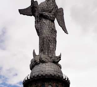 Geflügelte Jungfrau