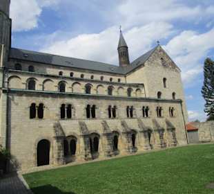  Stiftskirche Sankt Cyriakus