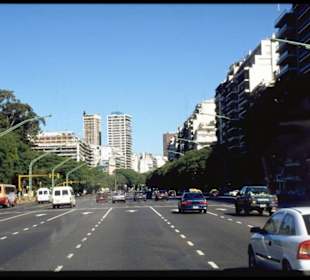 Avenida de 9. Juli