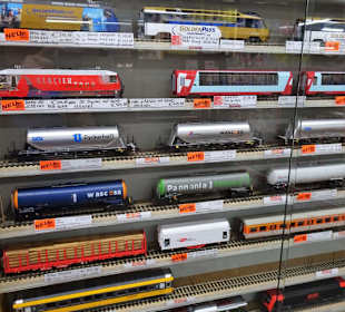 Rundgang durch das Modell Center Hünerbein