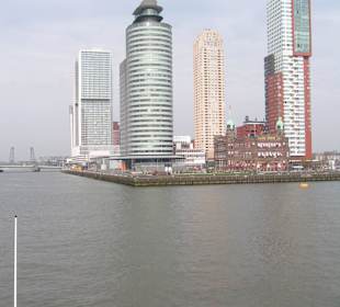 ... eine Hafenrundfahrt, die ist lustig.