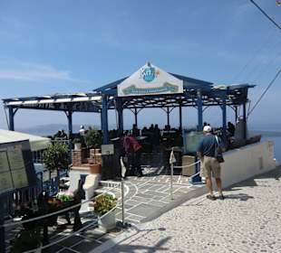 Lokal an der Bergstation der Seilbahn
