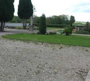 Aussegnungshalle Ringingen