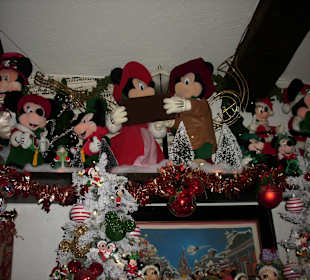 Disney, Disney...überall