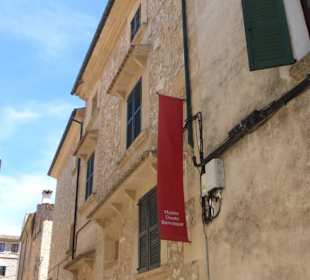 Unterwegs in der historischen Altstadt Pollenças