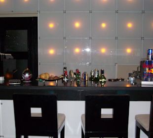 Hübscher Tresen der Bar