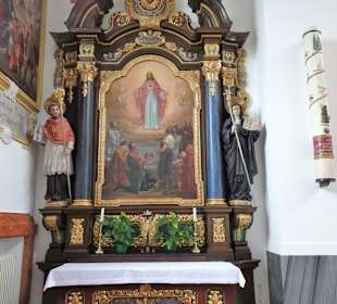 Seitenaltar der Basilika St. Anna