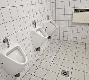 Cafe Wintersport am Wasserfall