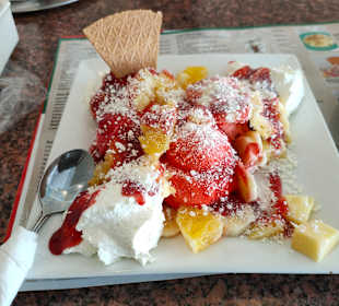 Raith's deli, gelateria and bakery