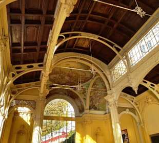 In den Kolonnaden Decke