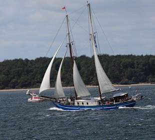 Segelschiffe vor Schilksee