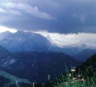 Ein Unwetter nähert sich dem Jenner