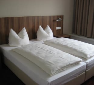 Doppelbett Deluxezimmer