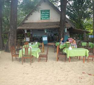 Green Beach vom Strand her