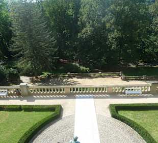 Парк на территори замка