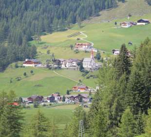 Blick nach Rein in Taufers 