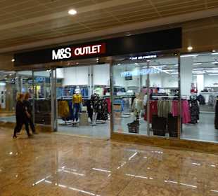 Viele Markenshops im Outletcenter
