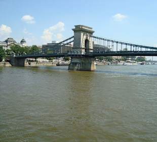 Kettenbrücke in Budapest