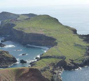 Blick vom Peak (ca 170 m über dem Meer) zur Spitze