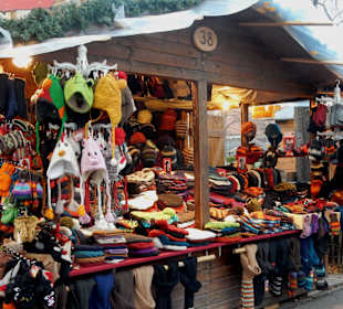 Mützen und Handschuhe