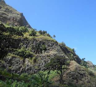 Cova-Ribeira da Torre-Paul Natural Park