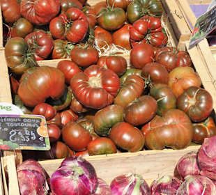 Impressionen vom Wochenmarkt Saint-Cyprien-Plage