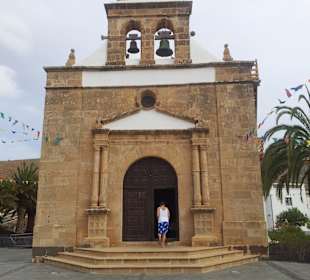 Sehr schöne kleine Kirche