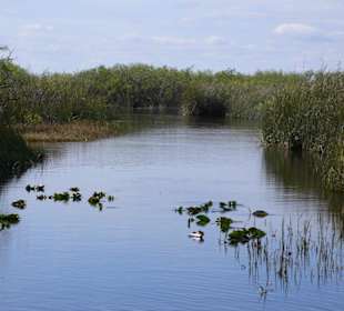 Ein Kanal zum offenen Wasser