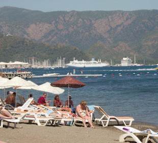 Tui Kreuzfahrtschiff,Blick von der Promenade 